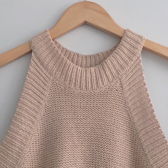 NWOT retrod Blush Halter Neck Sleeveless Sweater S - Picture 3 of 5